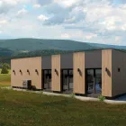 Modulární kancelář s možností rozšíření, technologie CLT, jednopodlažní, užitná plocha 61,00-173,00 m2